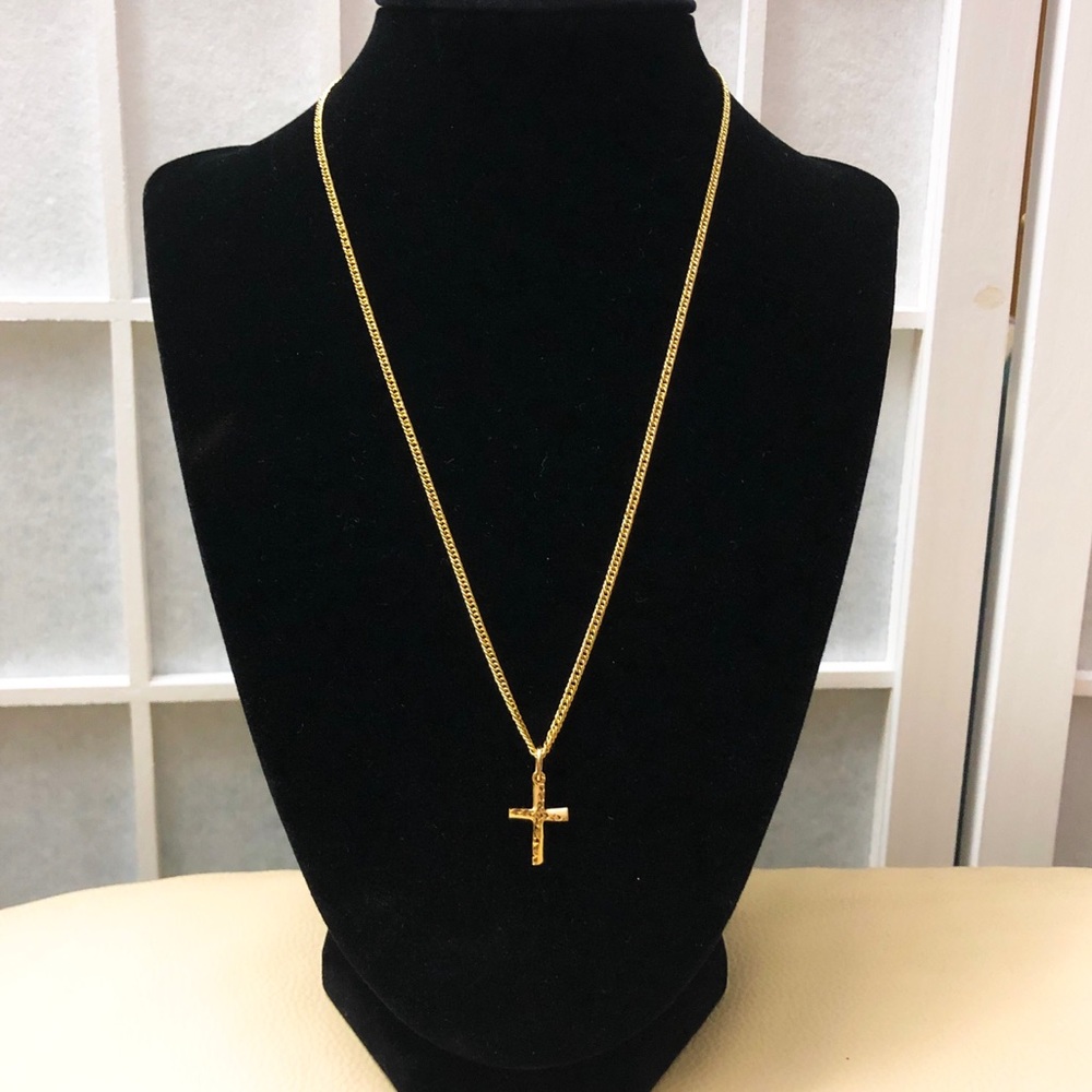 18k Genuine Gold Lulu Cross 3D Necklace - Picture 2 of 5